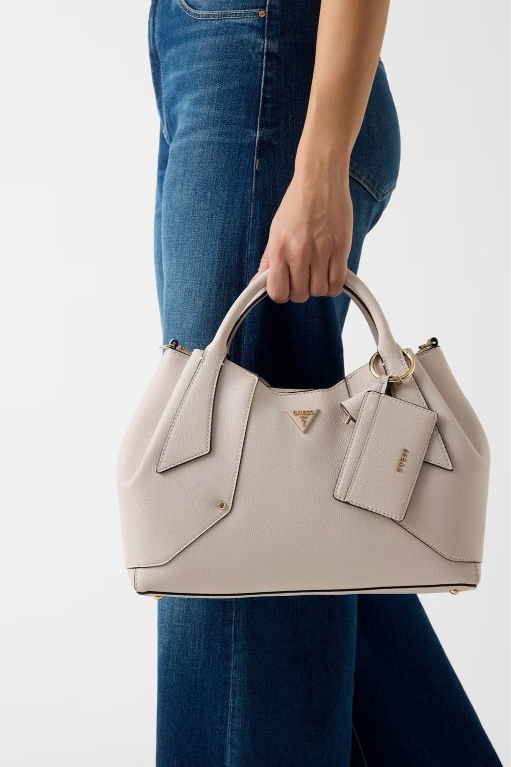 Borsa Guess a mano con tracolla Darcy con logo