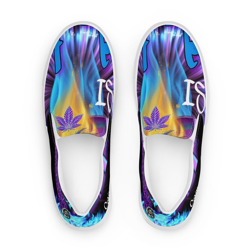 Da Ro Is Lit Women’s slip-on canvas shoes