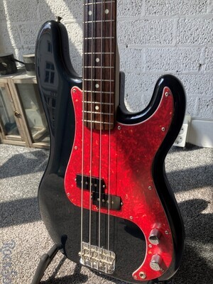 Fender Squier Silver Series Precision Bass (1991-1992 ) MIJ