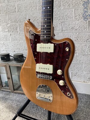Fender Traditional 60s Jazzmaster FSR MIJ 2022 - Walnut
