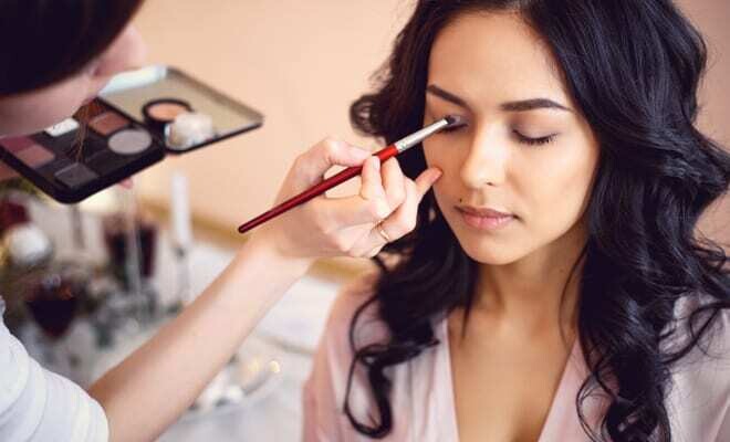 Makeup Artist - Janet