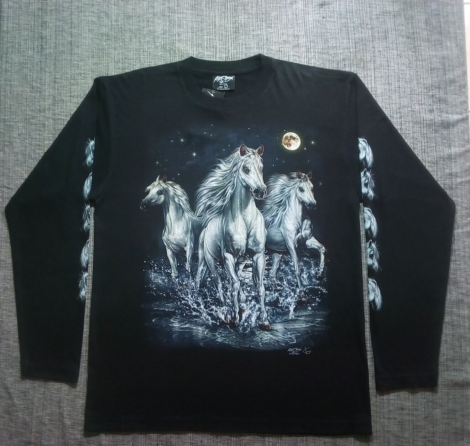 T-Shirt - L - Trois Chevaux Blanc Galopent dans une Rivière