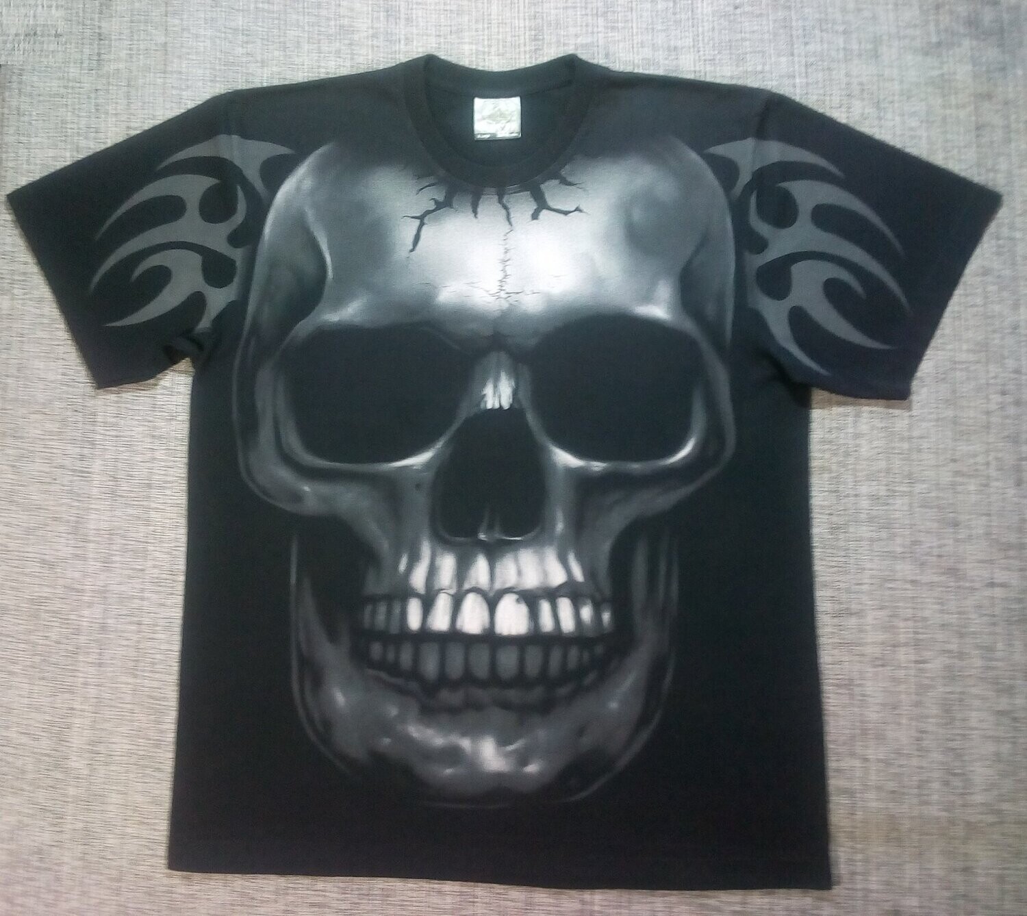 T-Shirt- XL - Portrait d'un Crâne Entier sur T-Shirt en Fond Gris/Noir