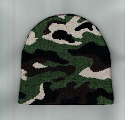 Un Bonnet de Couleur "Vert Feuille Camouflage Militaire", composition de Couleur Vert/Noir/Marron/Crème