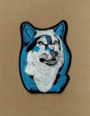 Patch/Écusson Broderie à Coudre - Portrait d'un Loup Blanc/Bleu, Dimension 9.5 x 6.5 cm