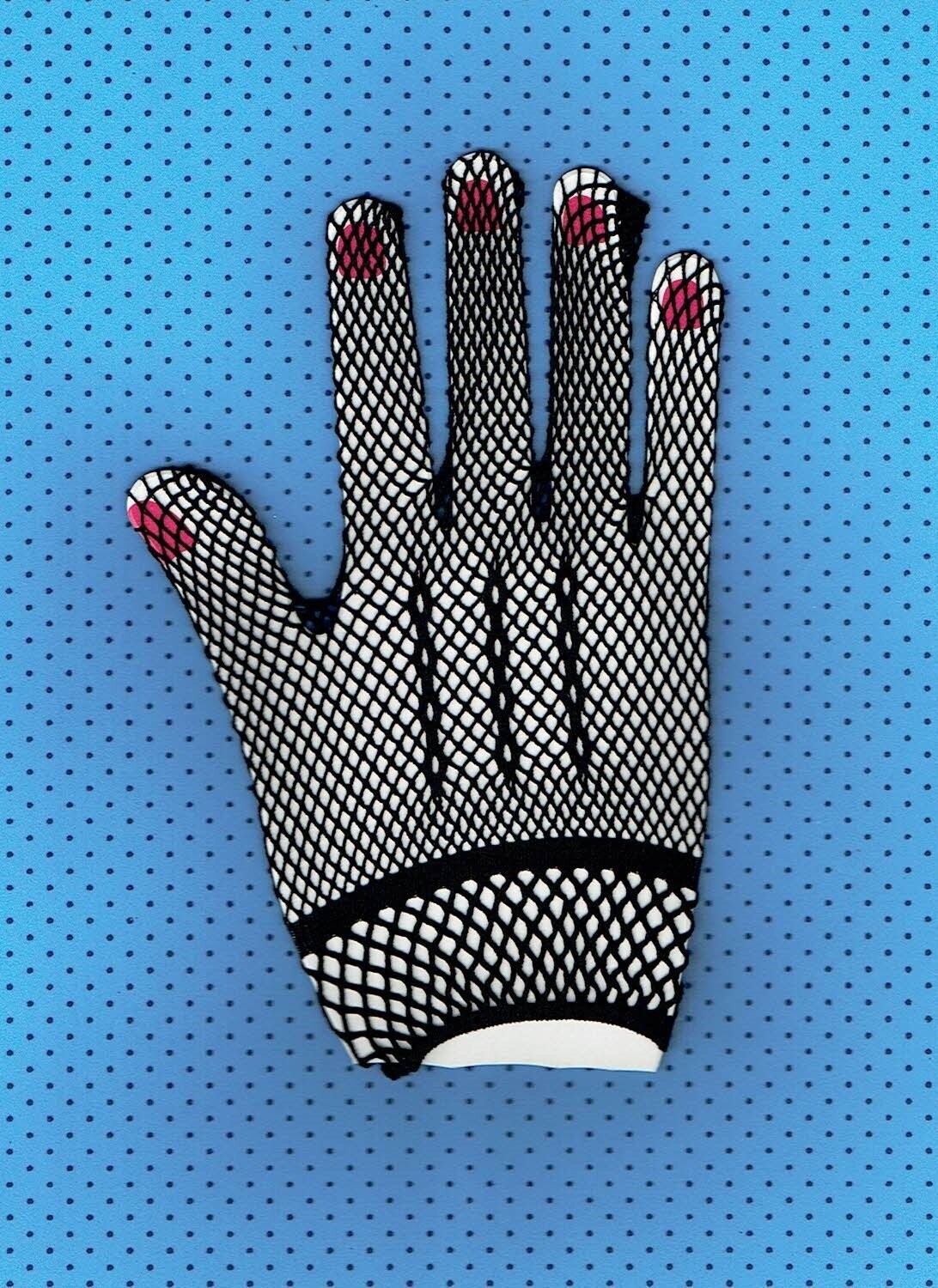 Une Paire de Gants Fantaisie "Rock" en Maille de Couleur Noir, pour une Soirée, une Cérémonie où un Déguisement qui accompagnera votre tenue Gothique, Vampirisme et Lolita, Taille élastique T7 à T9 cm