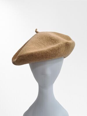 Un Style Parisien, "Le Béret",  De Couleur Camel Unique
