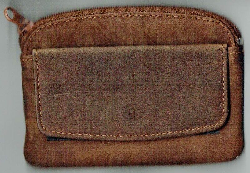 Porte-Monnaie 115 "Le Classique à 3 Compartiments" - Cuir Vachette - Camel Vieilli - Ouverture par pression & Zip.