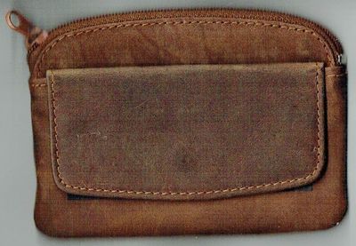 Porte-Monnaie 115 "Le Classique à 3 Compartiments" - Cuir Vachette - Camel Vieilli - Ouverture par pression & Zip.