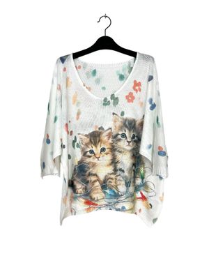 Tunique "Fantaisie" - Deux Chatons Jouent avec une Ficelles et Entourés de Fleurs sur un Fond Blanc/Crème