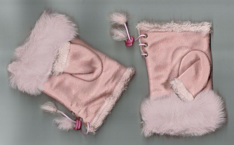 Une Paire de Gants "Mitaine" En "Polyester & Simili Daim", Doublure Fourrure, de Couleur Rose Clair, pour une Taille Réglable Unis de T6 à T8