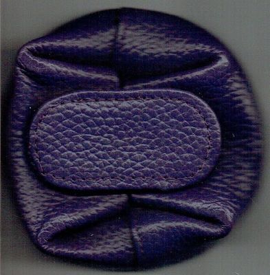 Porte-Monnaie "Rond", Croute de Cuir Vachette, Couleur Violet, le Rond Fourre-Tout, Petit mais Nombreuse Pièces et Billets.