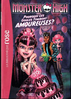 Monsther High, "Pourquoi les Goules Tombent Amoureuses ?", L'Anniversaire de Draculaura, 1 an de Plus, Clawd Trouver un Super Cadeau, Mais...