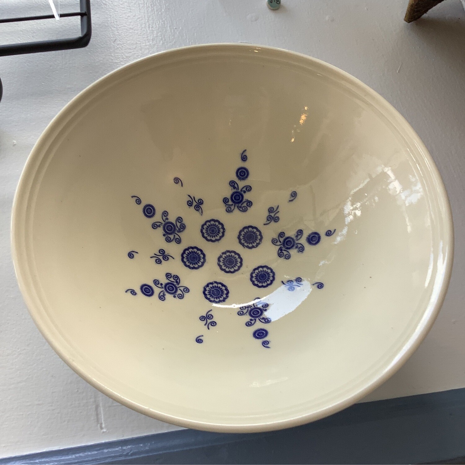 Bowl, blue pattern with clear glaze