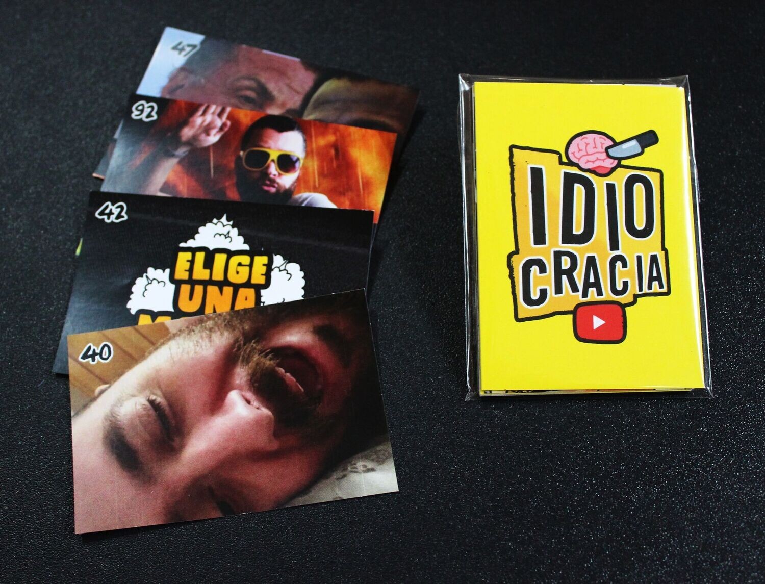 Paquete cromos Amarillo de Idiocracia