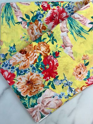 Tana Lawn Cotton Fabric - Big Bow Yellow Tana Lawn Cotton Fabric - Big Bow Yellow