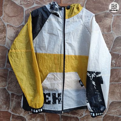 Campera Cortaviento Kite Unisex