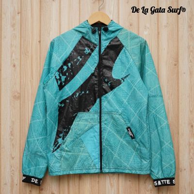 Campera cortavientos Augusta