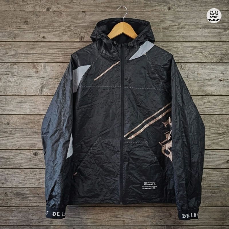 Campera cortavientos Alma de Viento