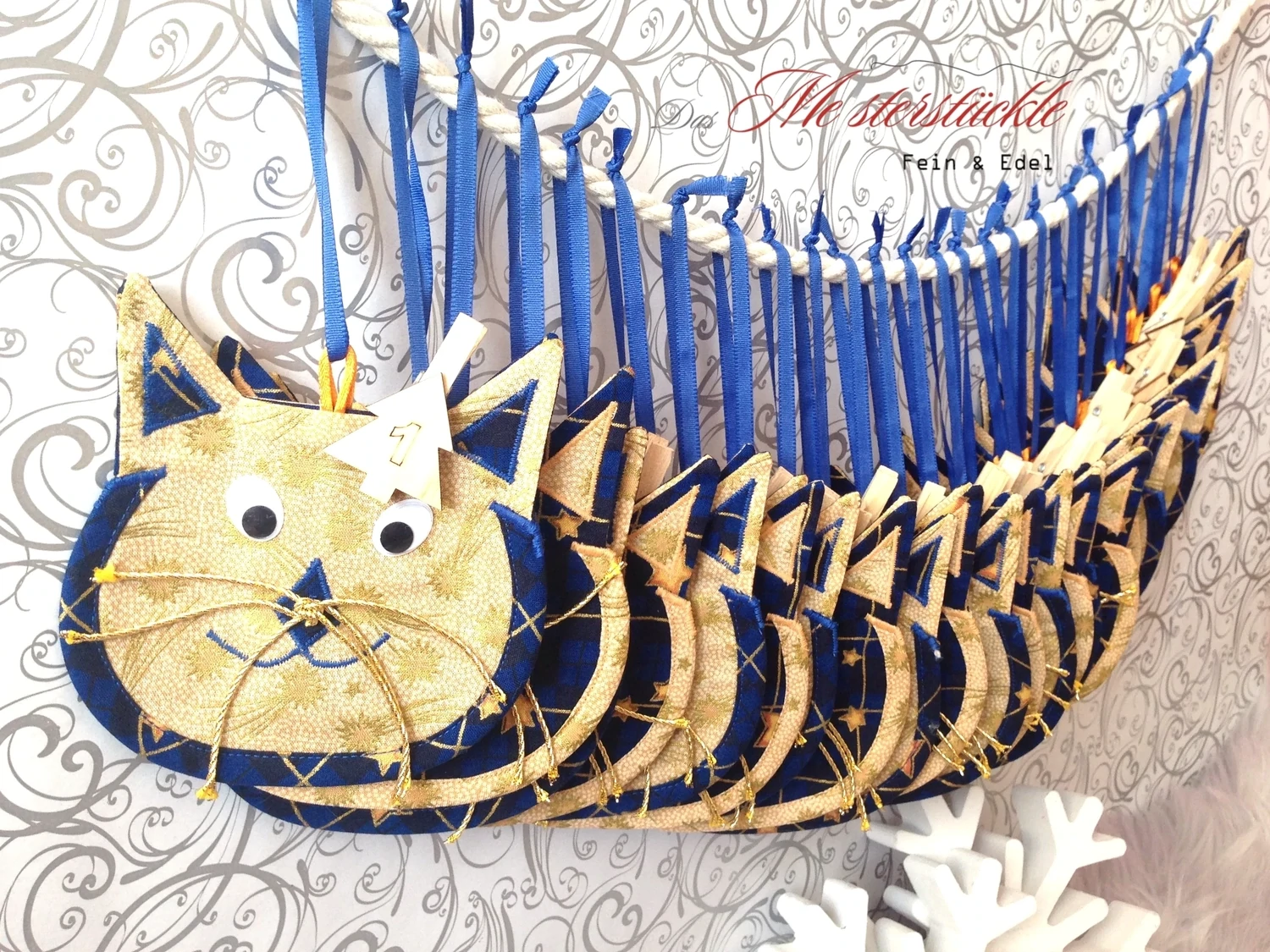Adventskalender Säckchen Katze zum selbst befüllen gold blau nachhaltig handgefertigt