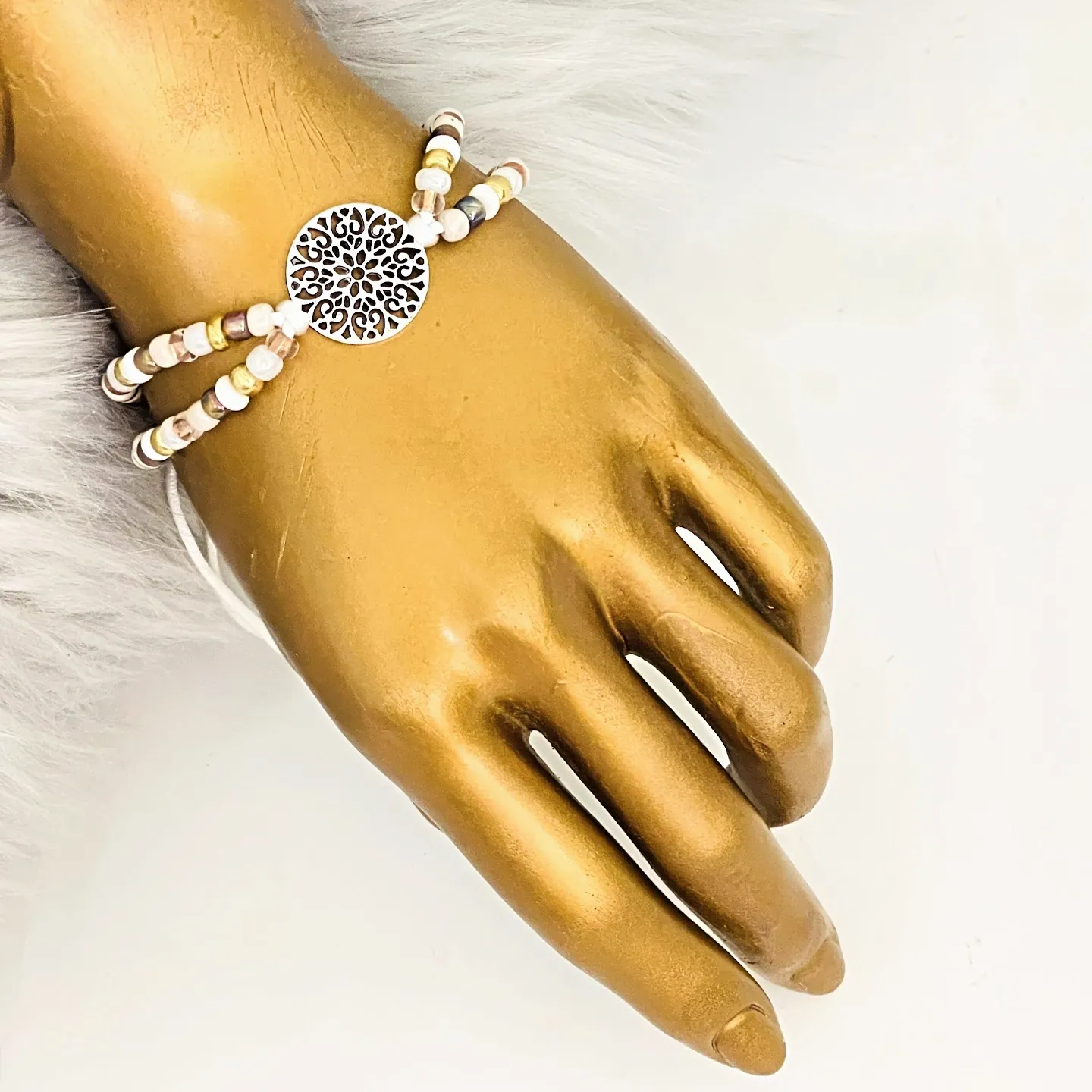 zartes perlenarmband 2 strang boho-style bernsteinfarben