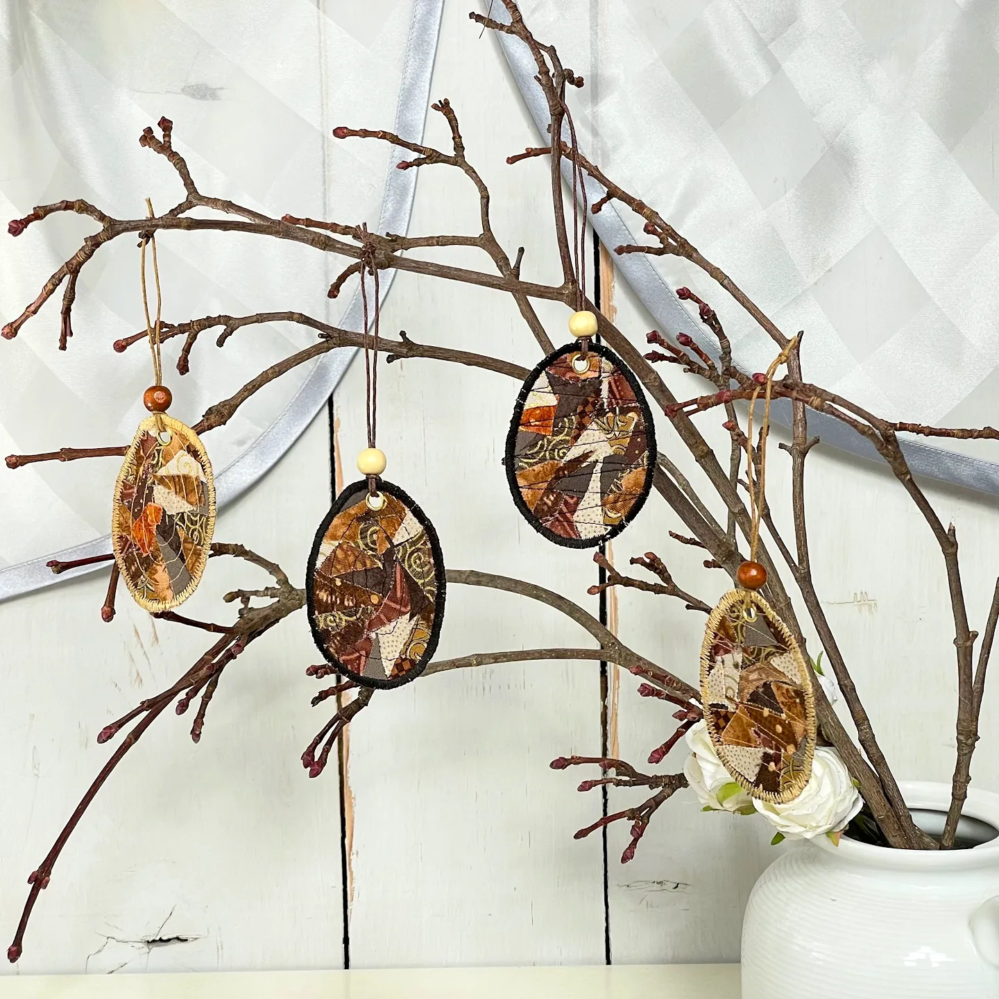 stilvolle osterdekoration braun gold kaufen