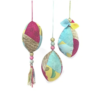 Easter decorations for hanging, buy colored eggs, goose eggs, chicken eggs, ostrich eggs