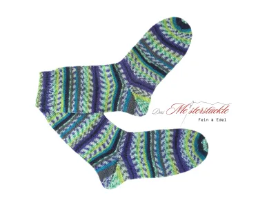 Wollsocken Wunschgröße Größe 36 - 44 selbstgestrickt Stricksocken Norwegermuster grün lila