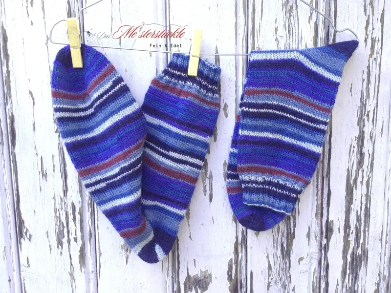 Stricksocken Größe 45-46 Wollsocken handgestrickt geringelt blau