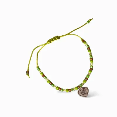 Beaded bracelet dirndl jewelry green DIY thin heart pearl bracelet knot bracelet light green handmade