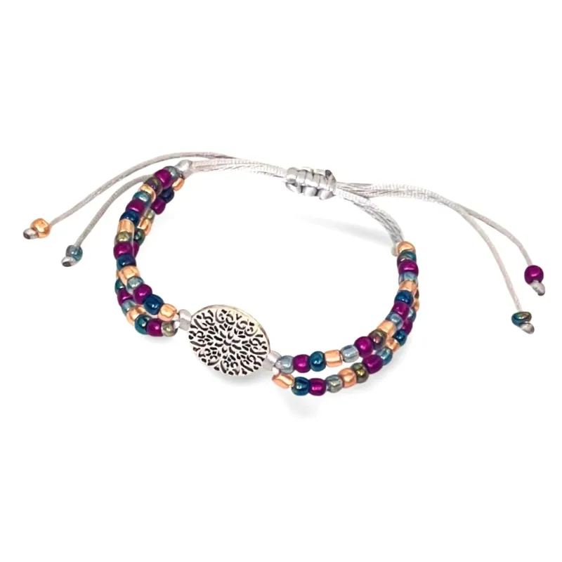 Buy a delicate pearl bracelet with 2 rows of adjustable amulet