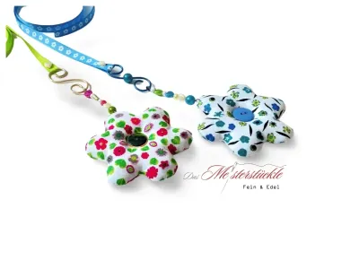 dekoanhaenger stoffblume handgearbeitet blau pink