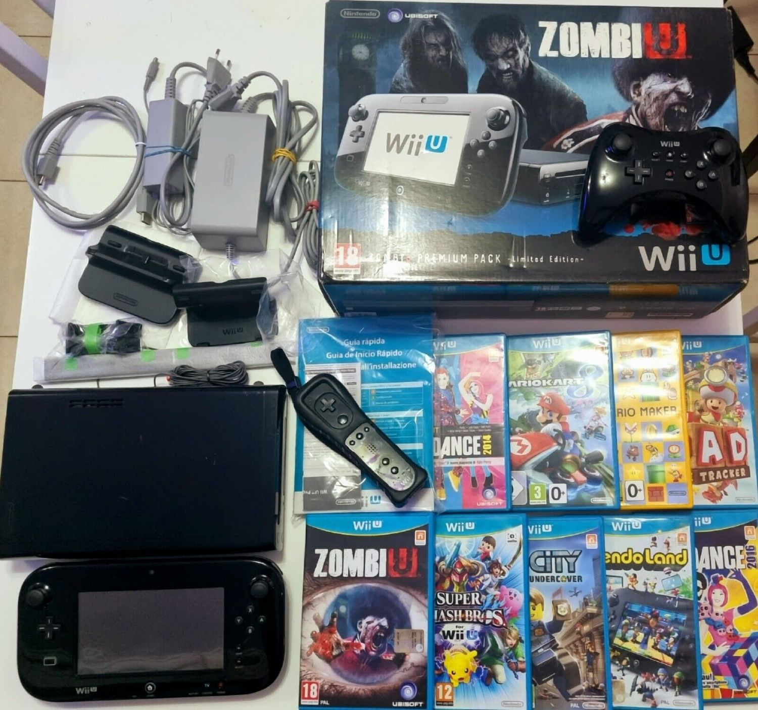 Console Nintendo WiiU 32gb Zombi U Premium Pack - Boxata, completa con giochi e WiiMotion Plus