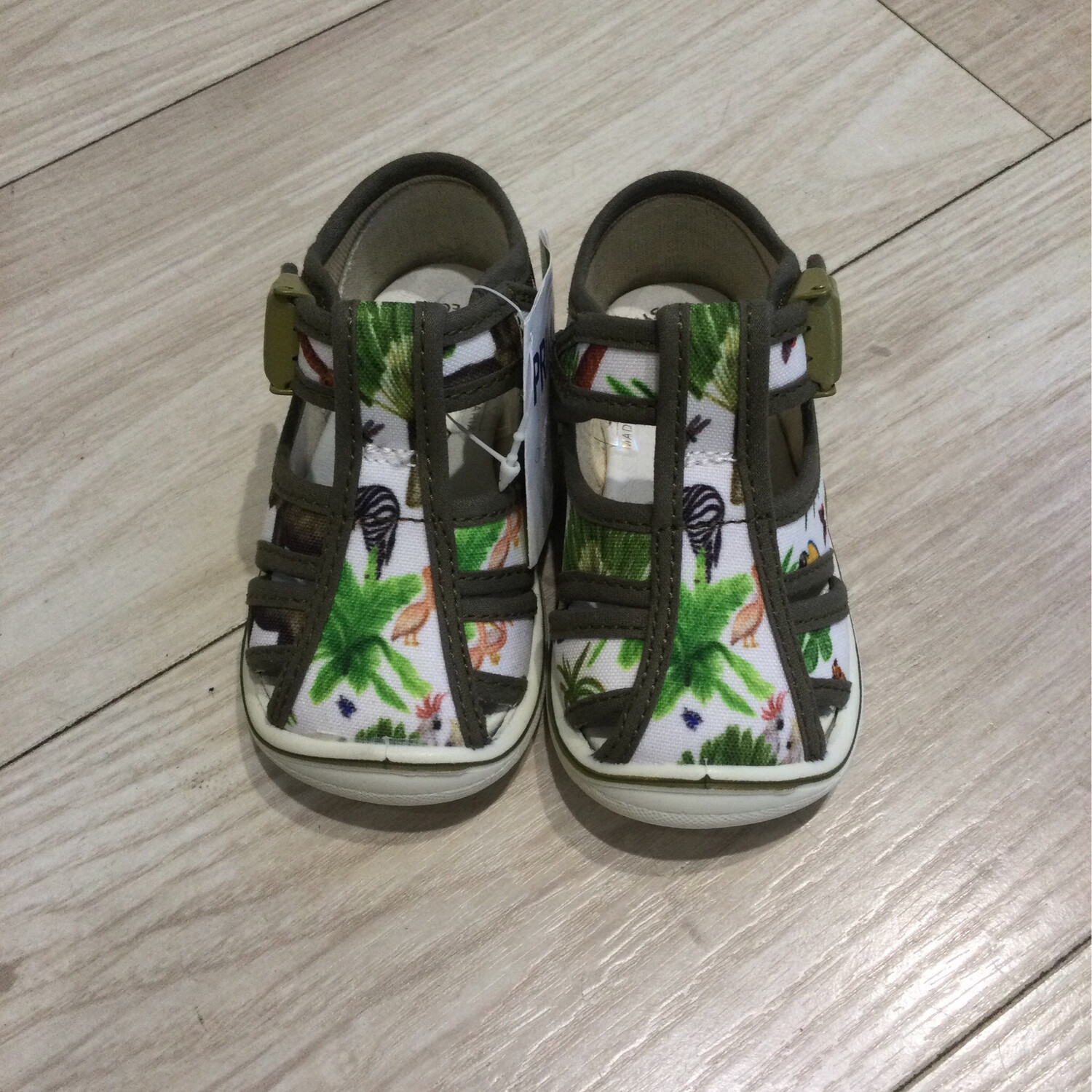 sandales tissu jungle garçon primigi