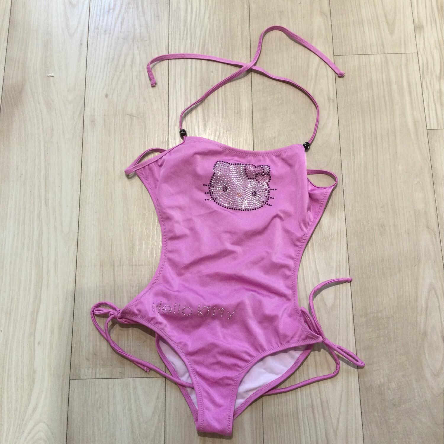 Maillot de bain trikini sanrio