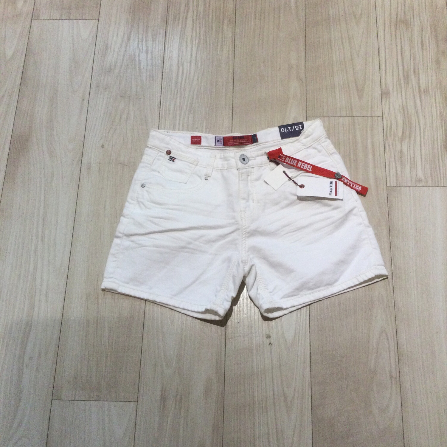 short fille blue rebel