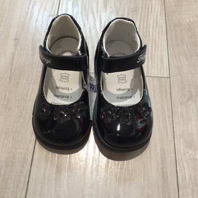 Chaussures bébé fille 
