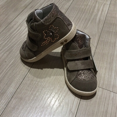 Chaussures bébé fille Primigi