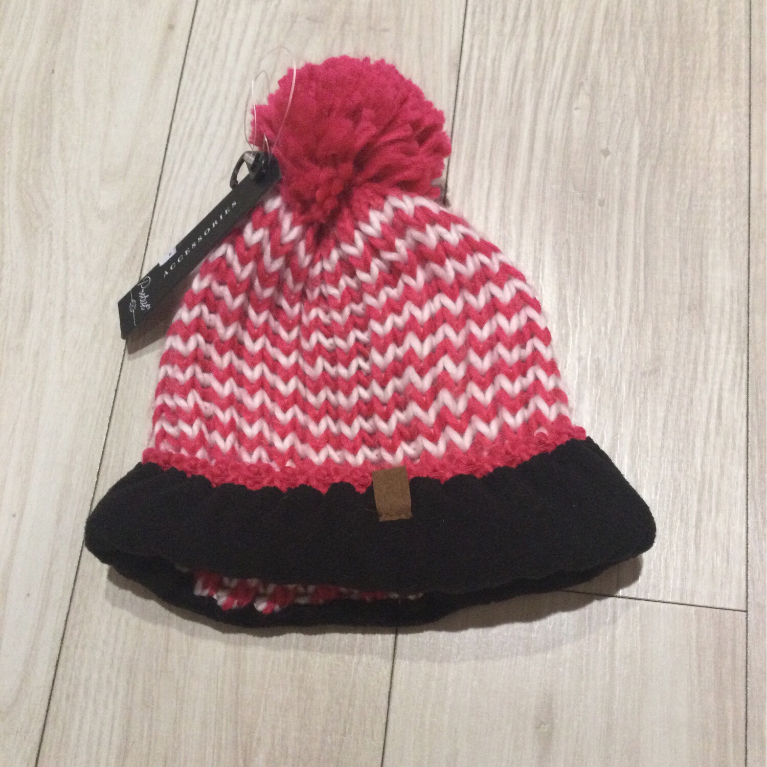 bonnet fille protest