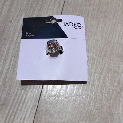 Halloween bague tête de mort pour adulte Jadeo