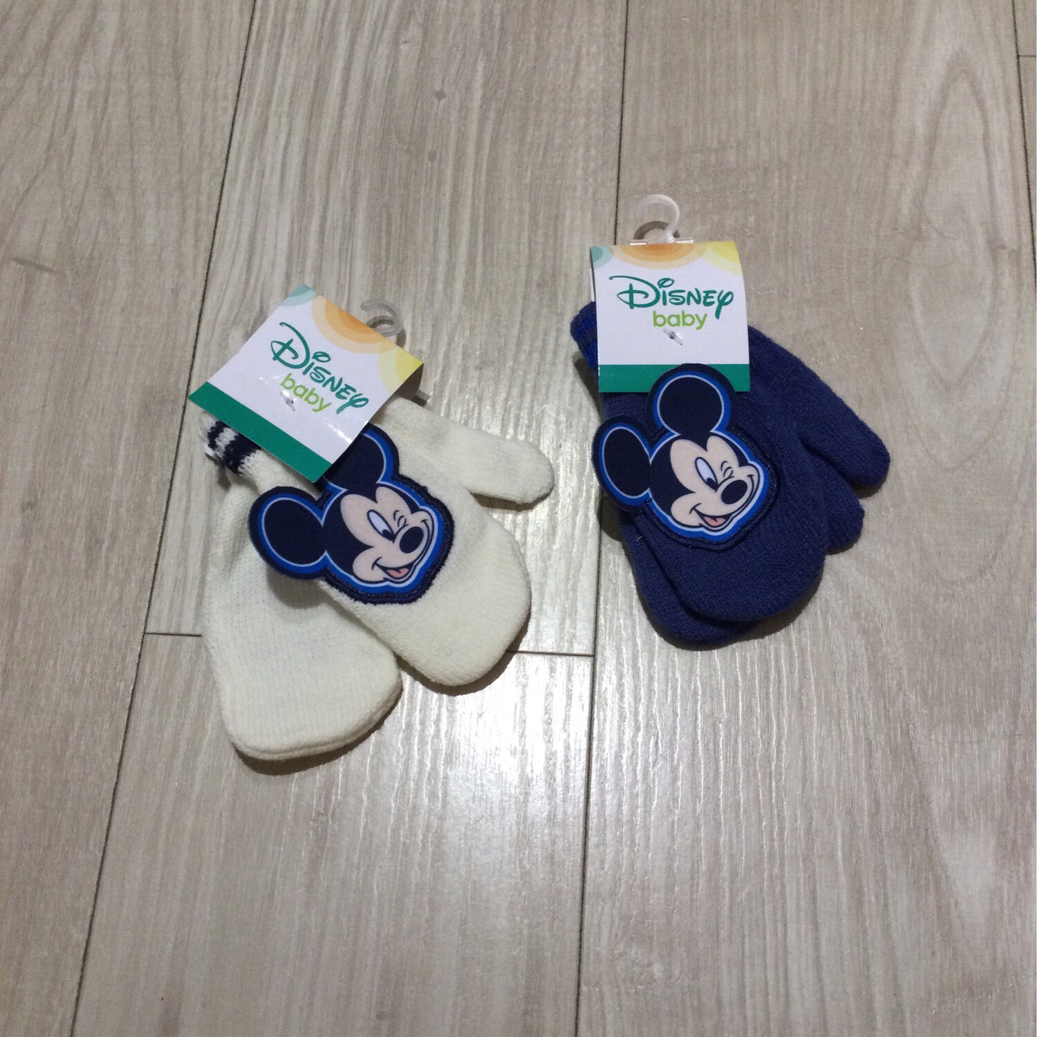 moufles bébé   disney baby