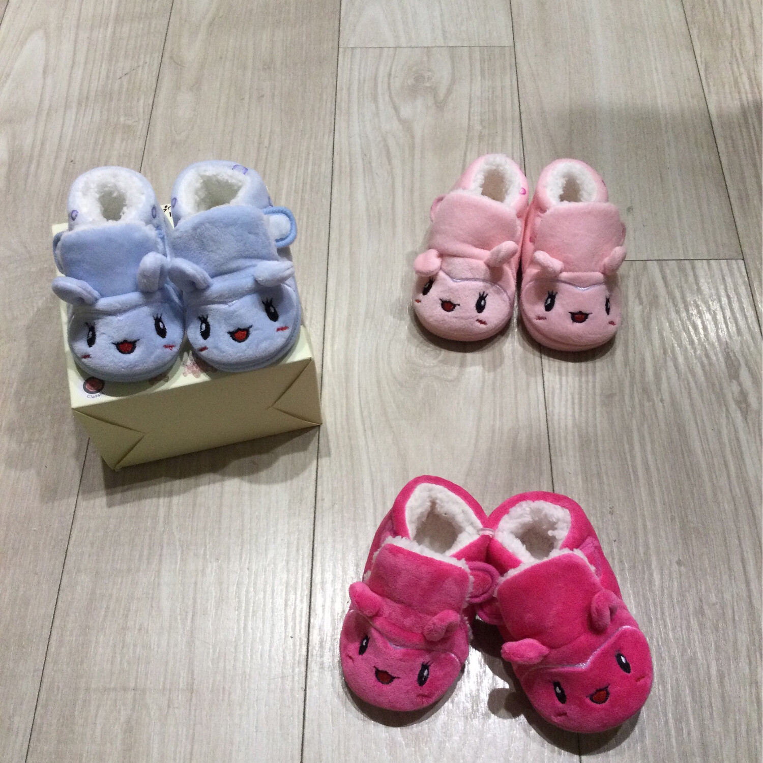 chaussons bébé  peigile