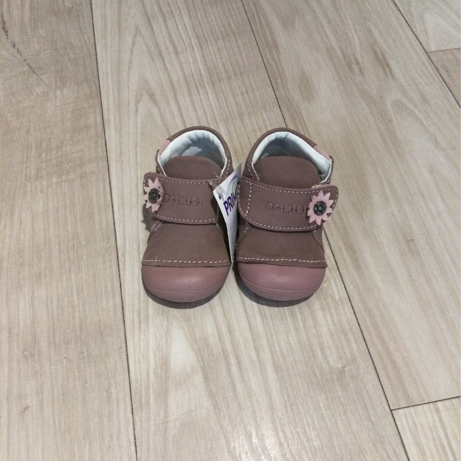chaussons fille taupe primigi