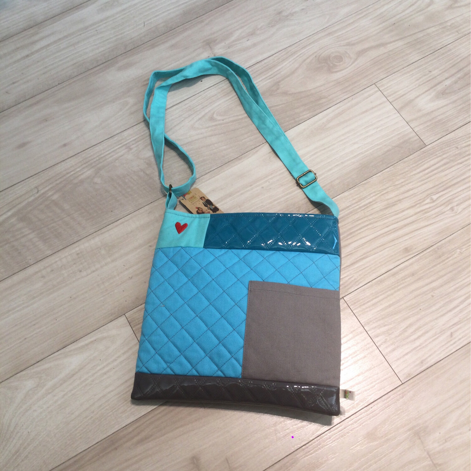 sac fille nebuline