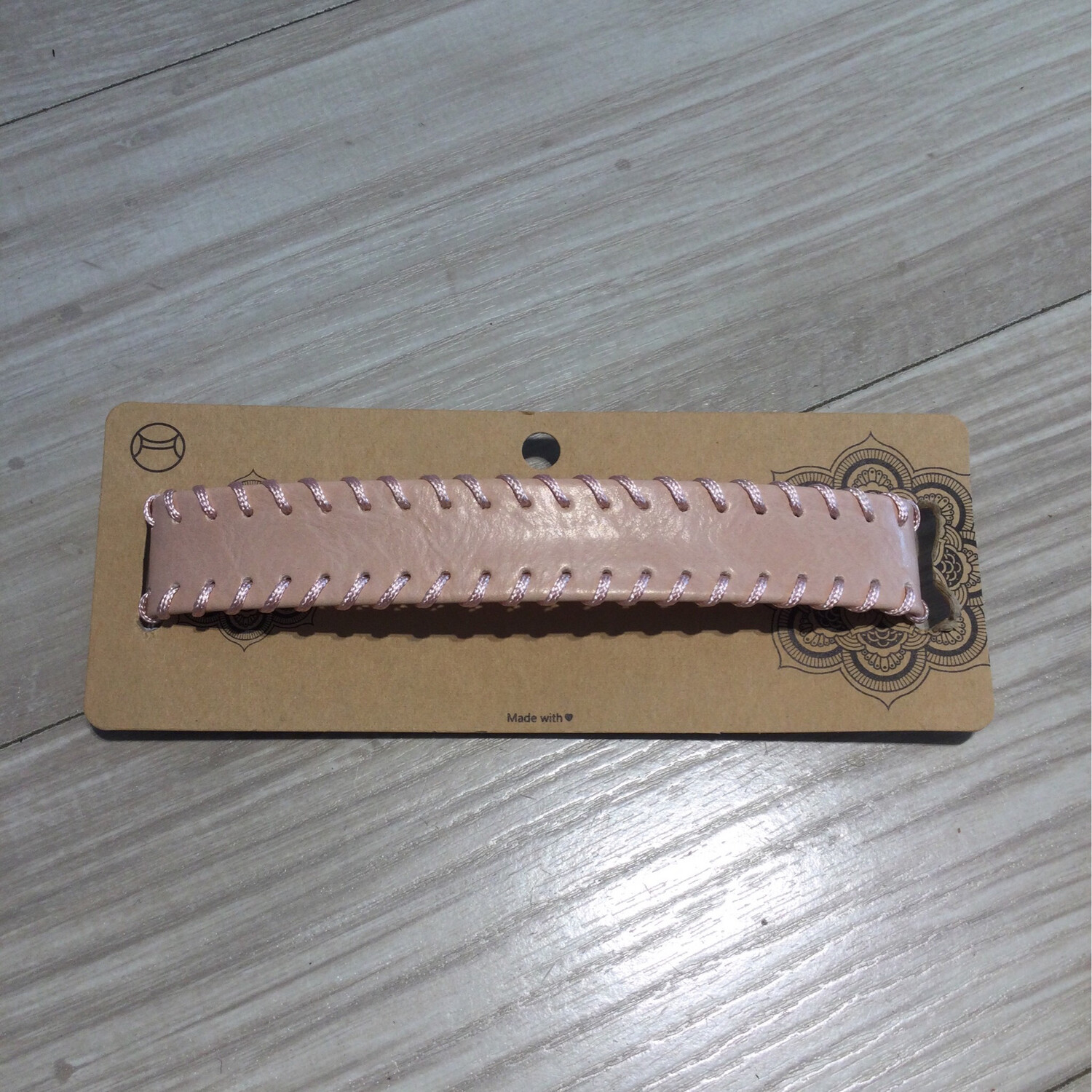 collier ras du cou simil cuir fille made with love