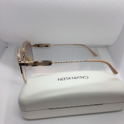 Lunettes de soleil femme Calvin Klein