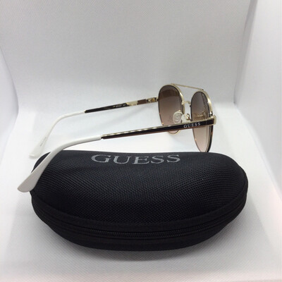 Lunettes de soleil Guess