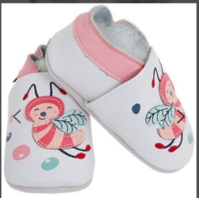 chaussons bébé 