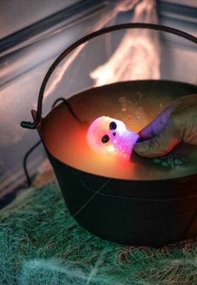 Torche spinner lumineux tête de mort Halloween 