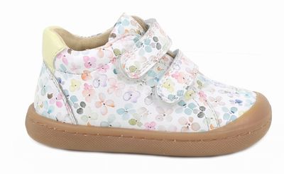 Chaussures premier pas bébé fille Primigi 